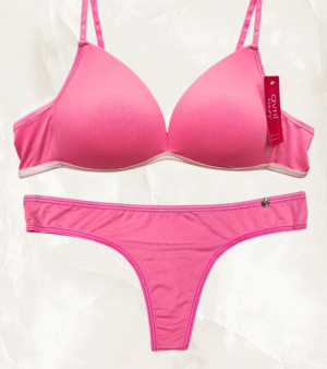 Avril2002FU AVRIL KAURY 2002