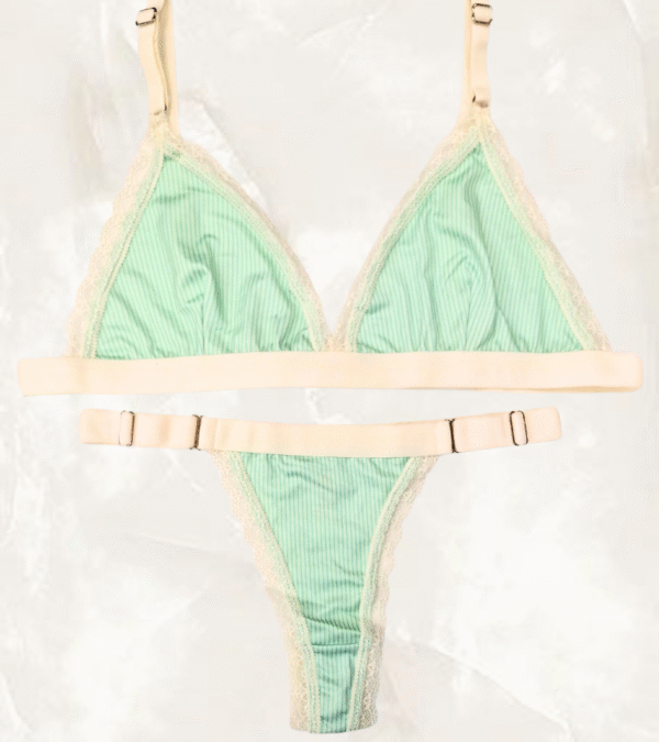 Lovely10145VD.png LOVELY 10145